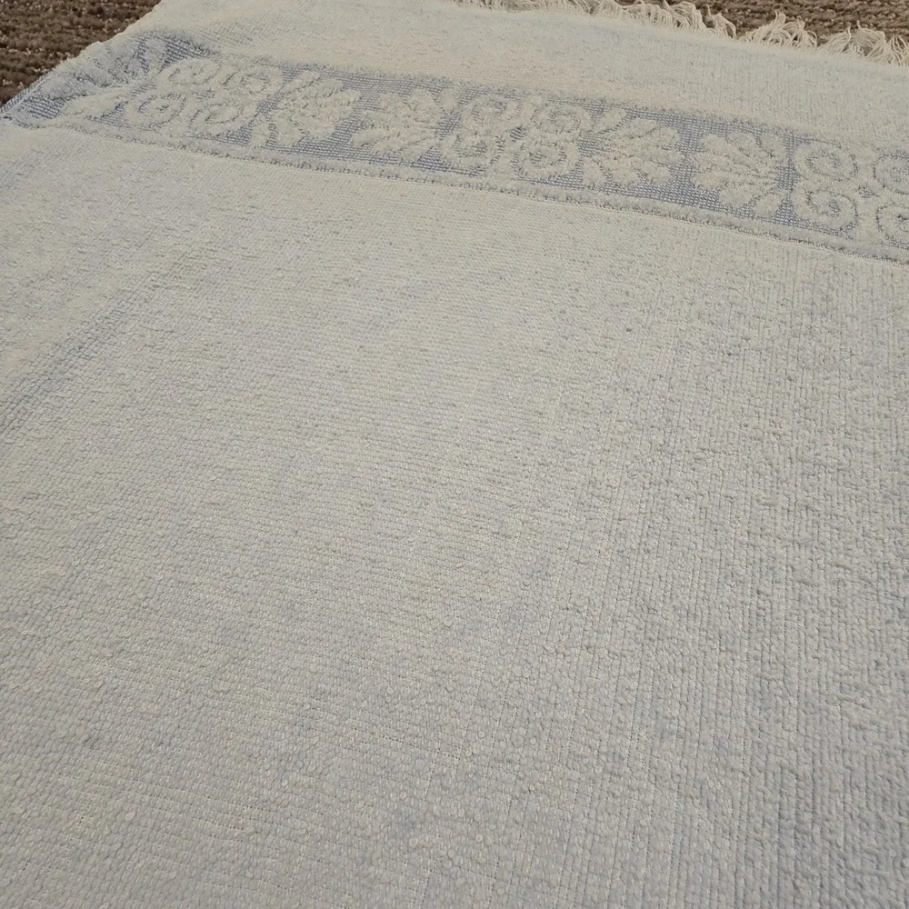 Vintage 70s Cannon Monticello Hand Towel Set Textured‎ Flowers Fringe Light Blue